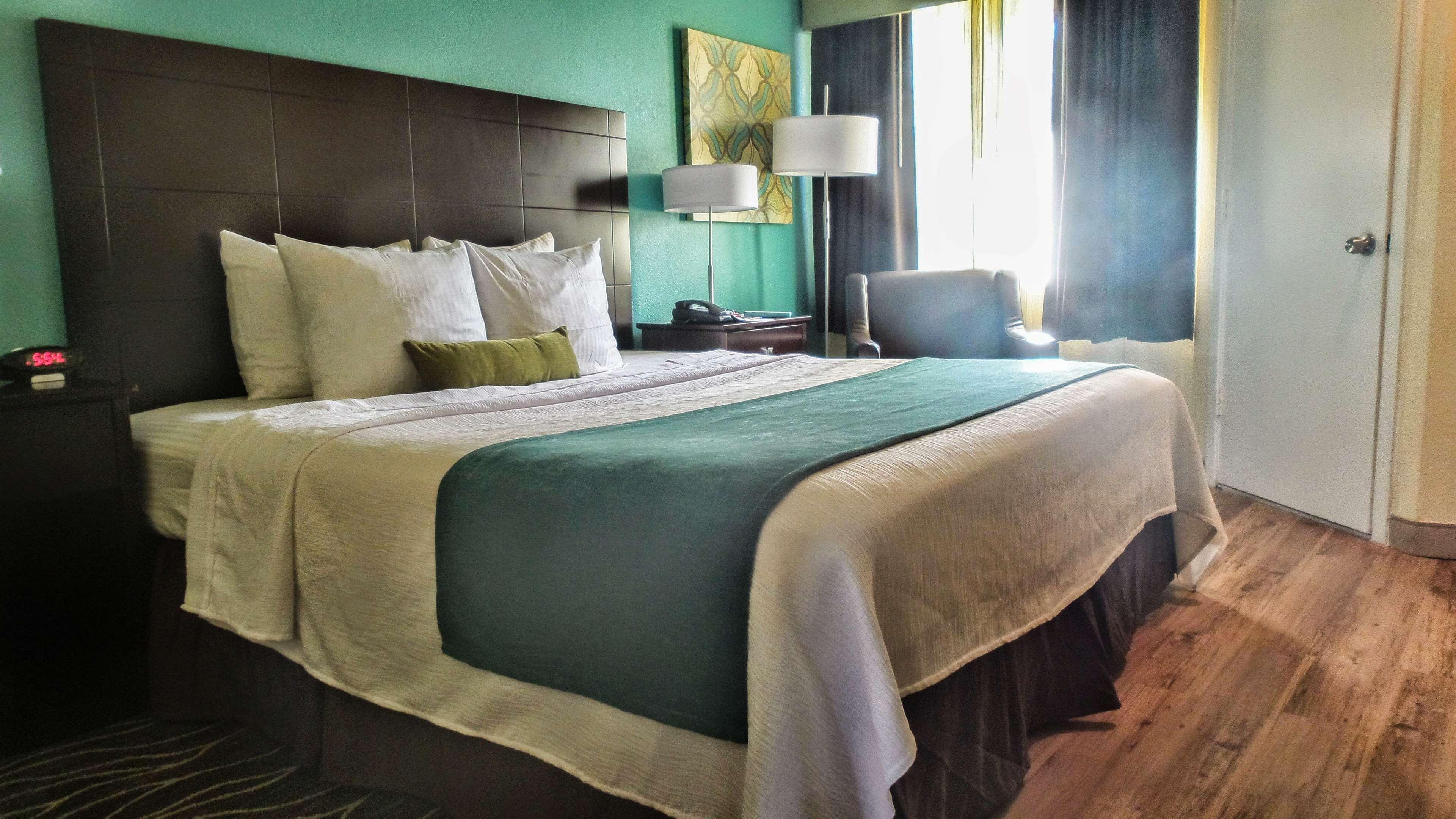 Best Western Plus Deerfield Beach Hotel & Suites Екстериор снимка