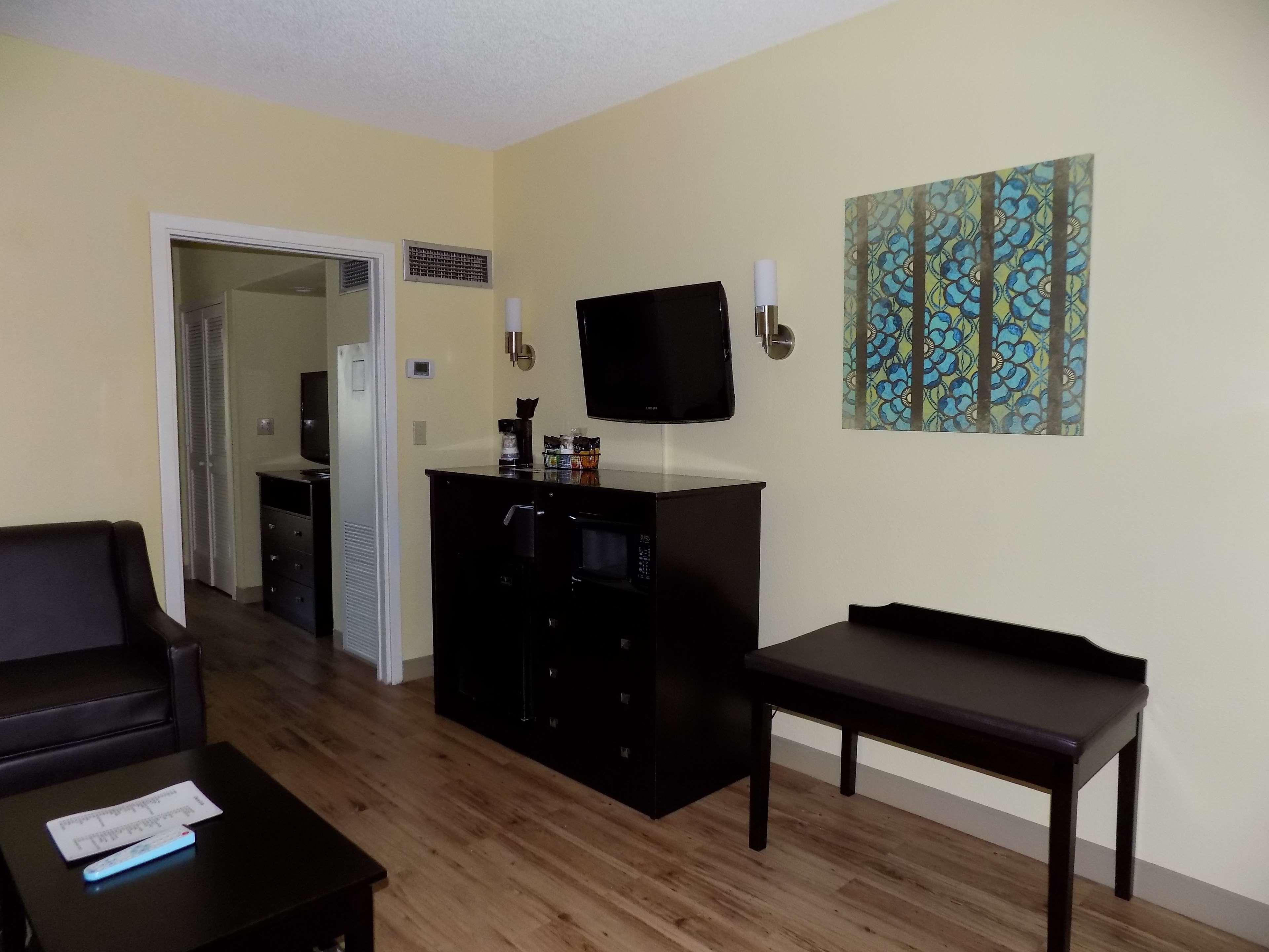Best Western Plus Deerfield Beach Hotel & Suites Екстериор снимка